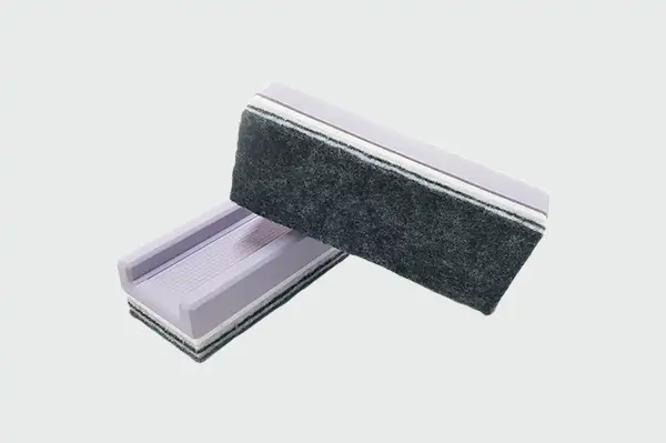 EA-02 - Apagador quadro branco 4 camadas